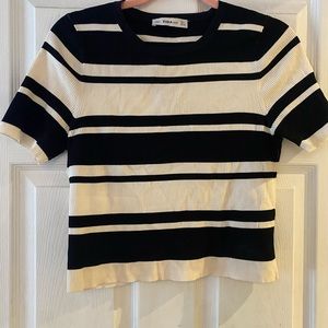 Zara knit black & white crop top
